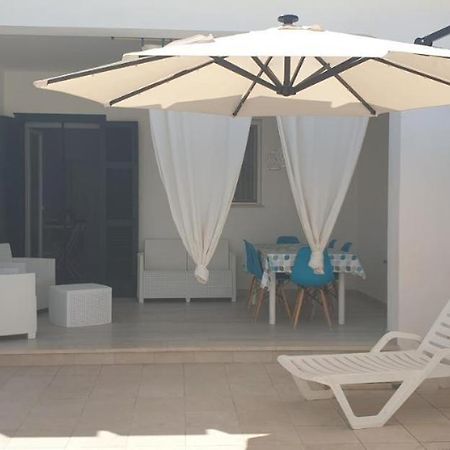 Casa In Spiaggia, Wi-Fi, Fino A Sette Ospiti Torre Lapillo Exterior photo