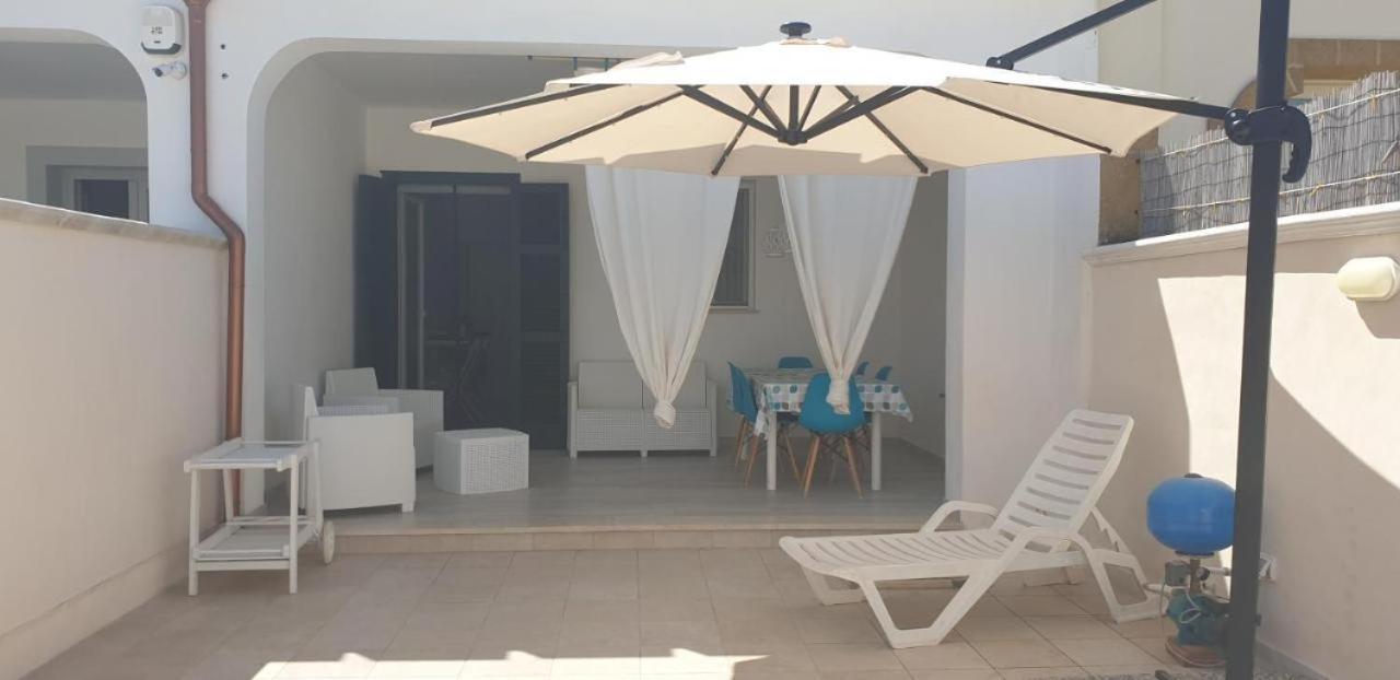 Casa In Spiaggia, Wi-Fi, Fino A Sette Ospiti Torre Lapillo Exterior photo